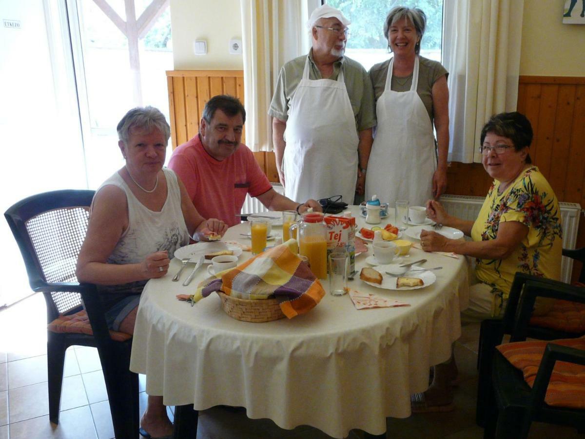 Bed and Breakfast Mo-Ha Panzio Torokszentmiklos Экстерьер фото